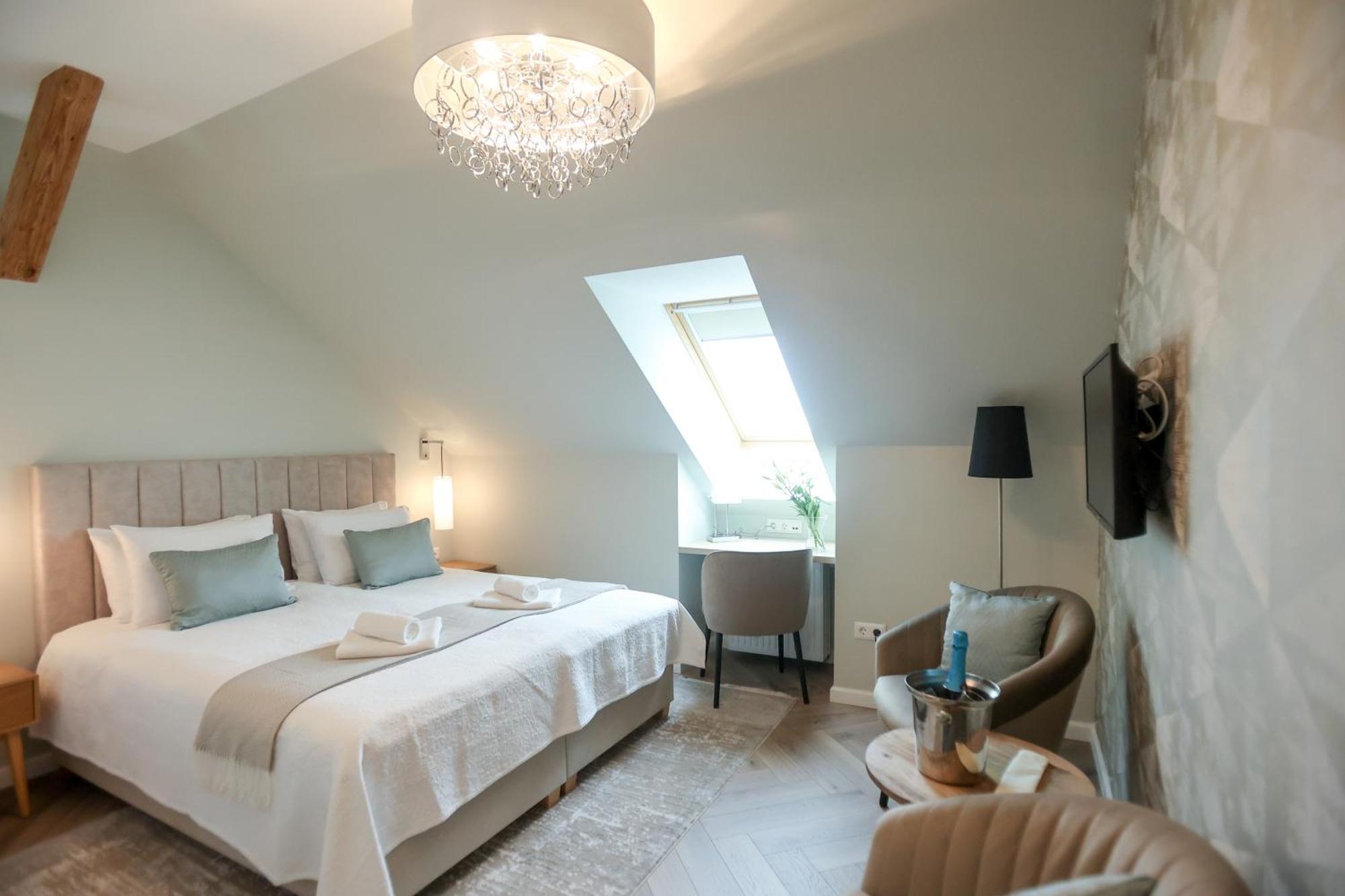 Vadkert Major Hotell Sárvár Eksteriør bilde